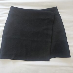 Wilfred Asymmetrical Black Skirt